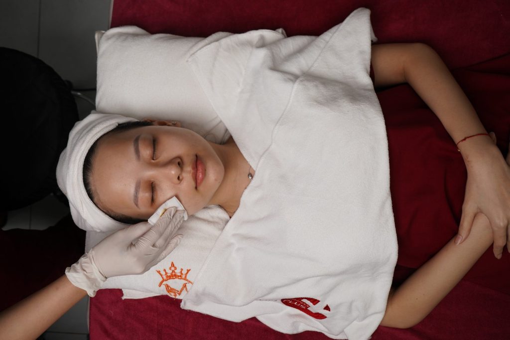 Điện Di Phục Dưỡng tại Skin Plus Dermatology