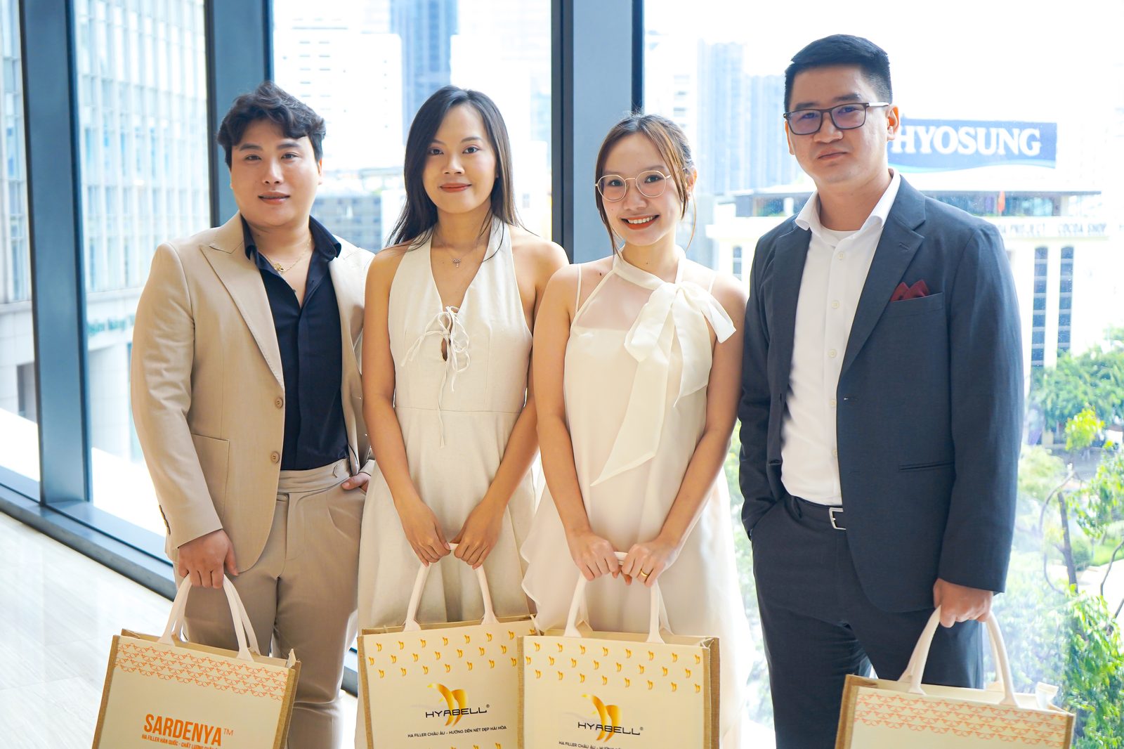 Đội ngũ chuyên gia Skin Plus Dermatology